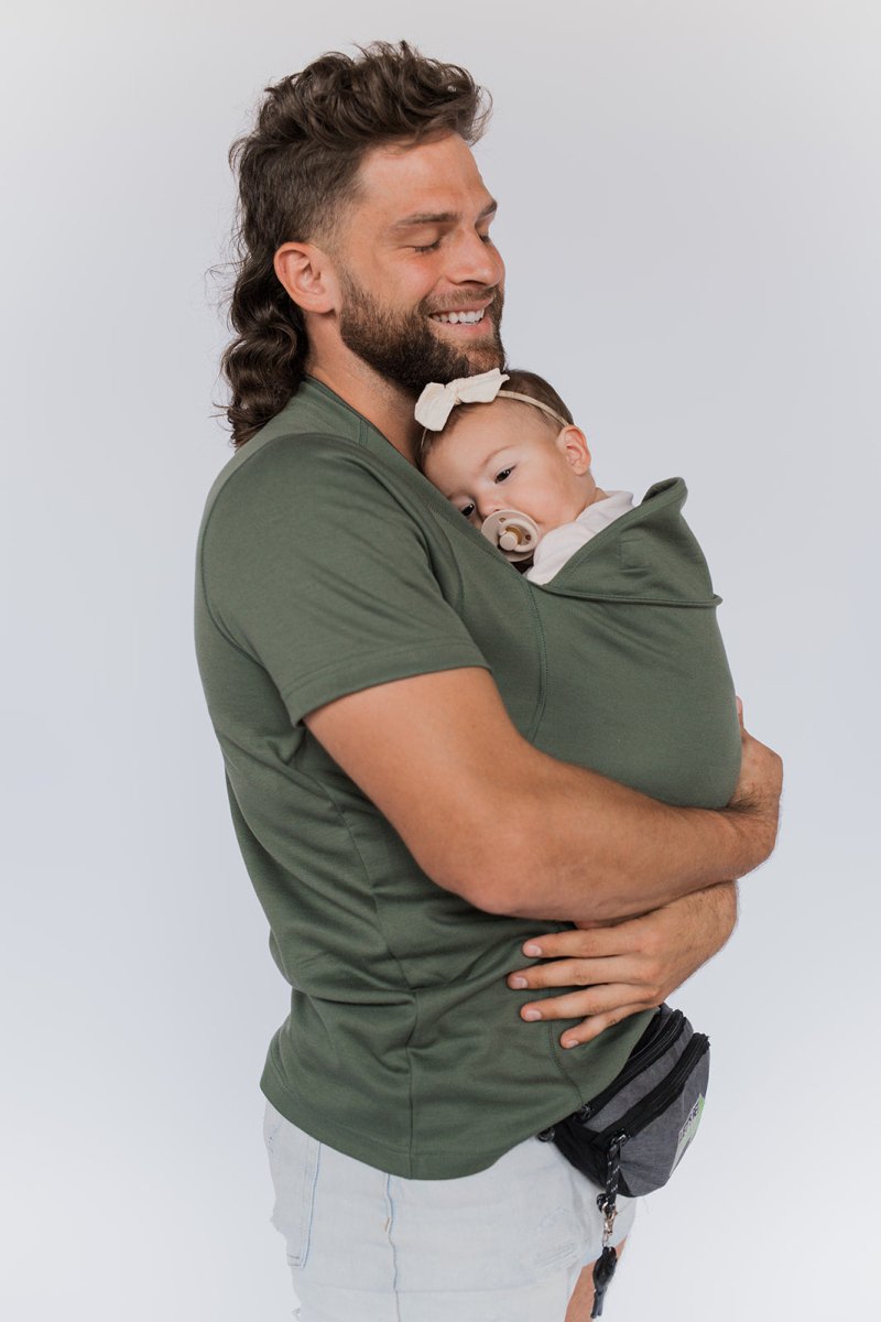 Premium Baby Carrier T-Shirt - Ergonomic Comfort and Practical Style