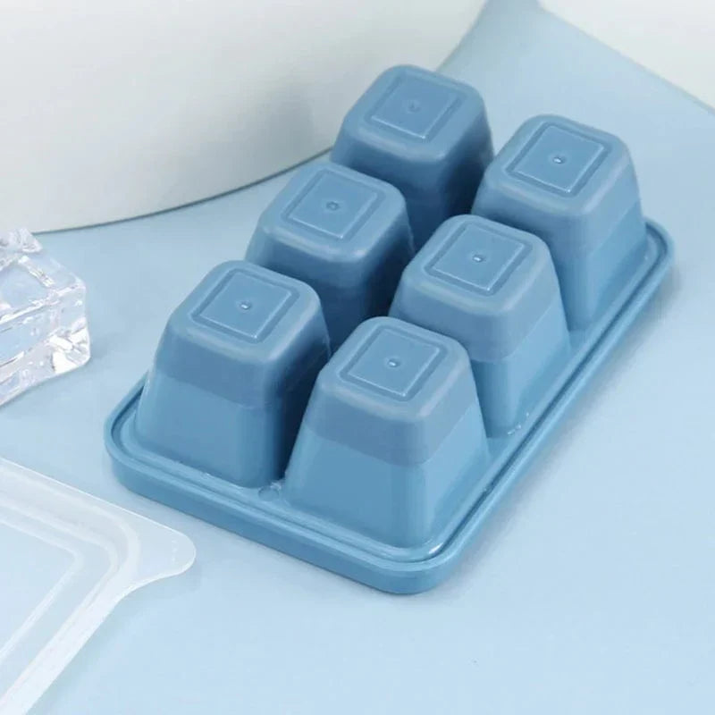 3 Plastic Ice Cube Trays with 6 Compartments and Lid