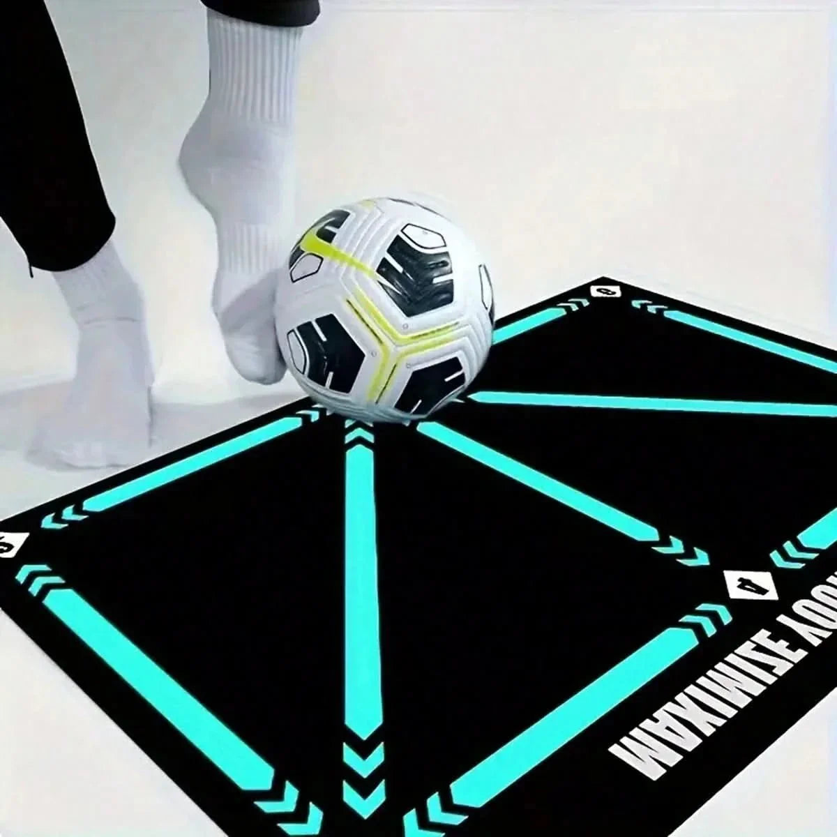 FOOTMASTER - Non-slip Soccer Training Mat for Effective Technique Training, Coordination, and Ball Control Indoors