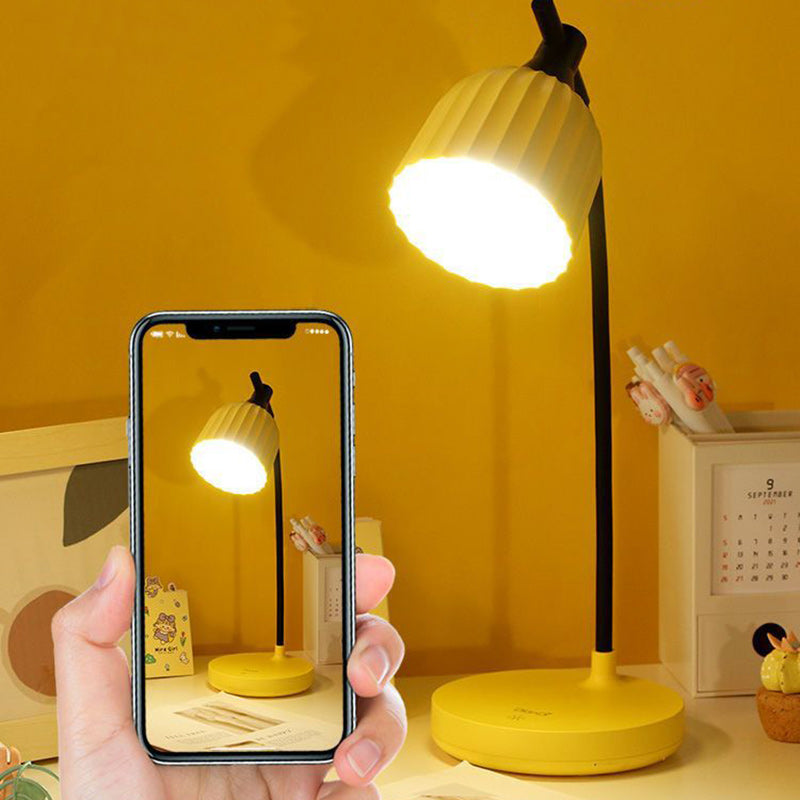 Glevato | Adjustable LED Desk Lamp | Modern Minimalist Design | Dimmable