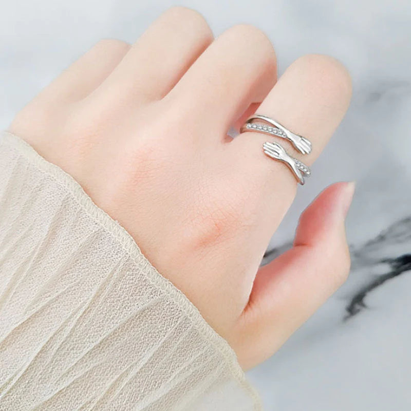Glevato | Best Gift - Hug Ring