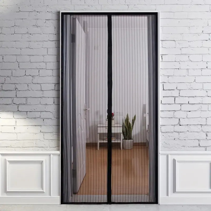 Glevato | BugGuard | Magnetic Insect Screen Door
