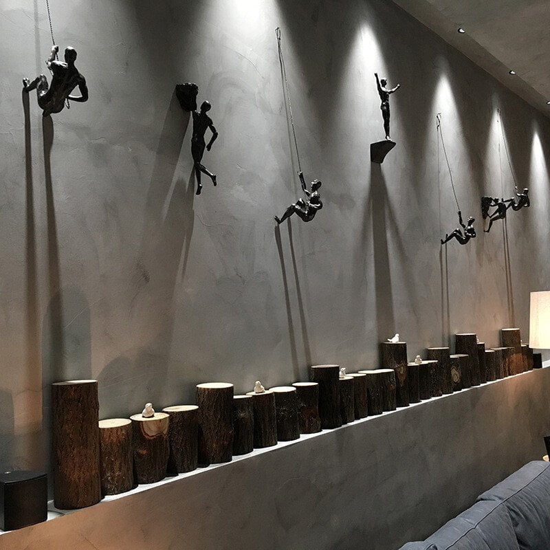 Glevato | Climber Sculpture