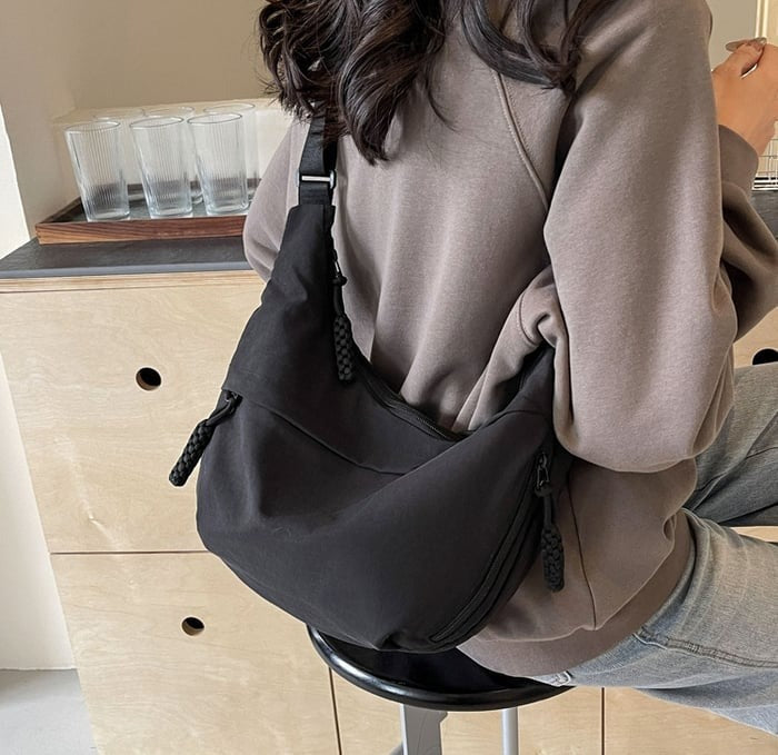 Glevato™ Crossbody Bag