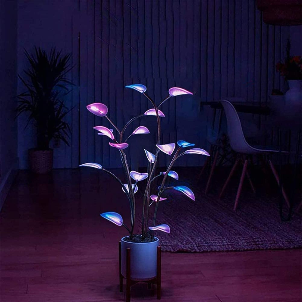 Glevato | LED Indoor Plant | Programmable Ambient Light