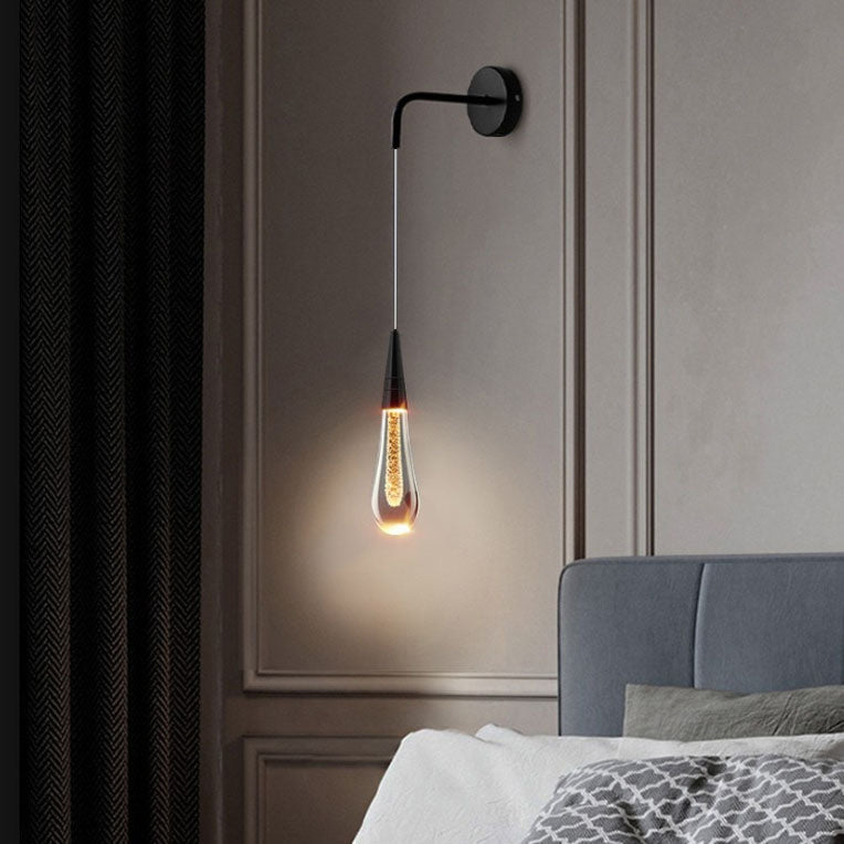 Glevato | LumeTear LED Wall Light in Teardrop Design