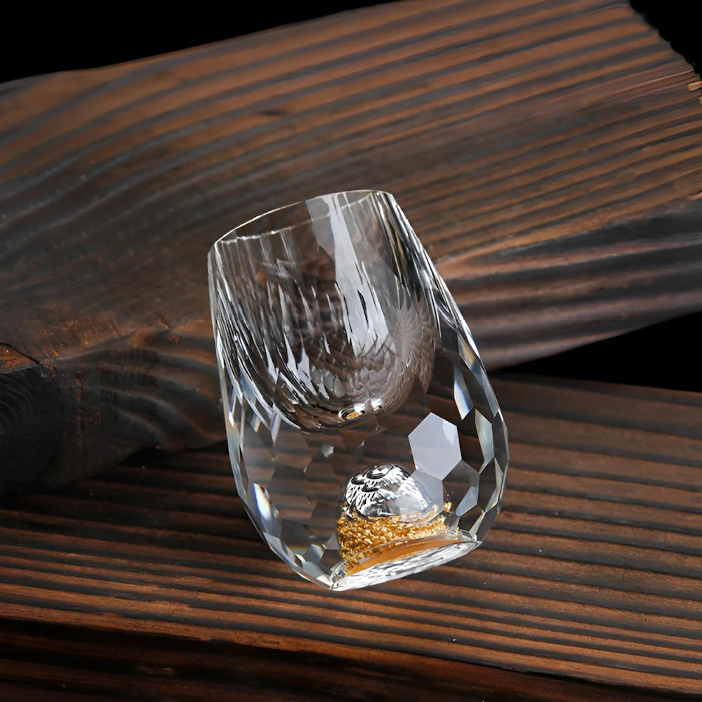 Glevato | Luxury Crystal Glasses with Gold Flakes – Handmade – Set of 2 – For Whisky & Premium Beverages
