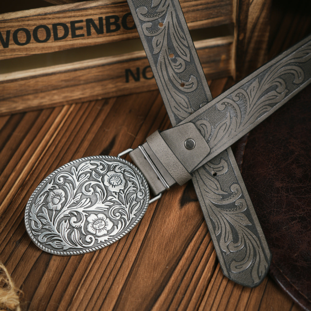 Glevato | Men’s Belt | Western Style | Vegan Leather & Durable Metal Buckle