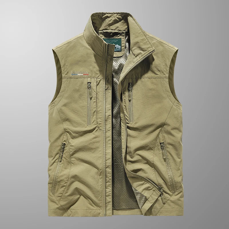 Glevato | Men's Lightweight Outdoor Vest with Multiple Pockets