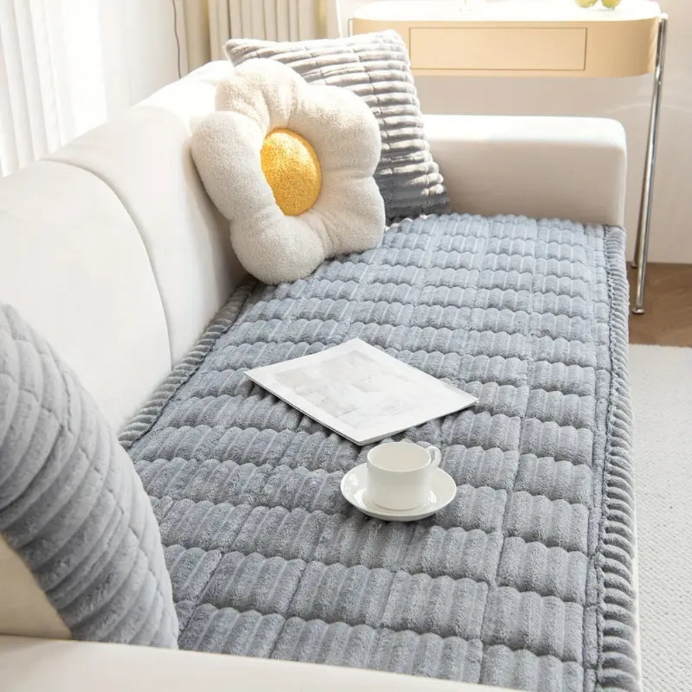 Glevato | Plush Pleated Edges Sofa Cover