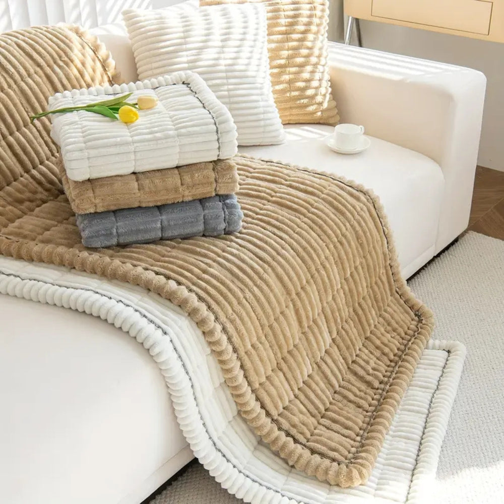 Glevato | Plush Pleated Edges Sofa Cover