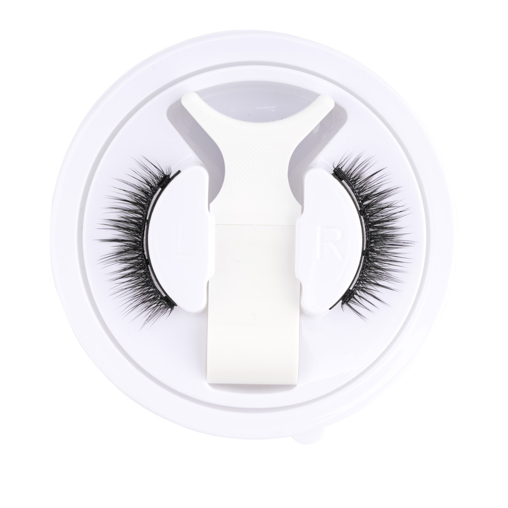 Glevato | Professional Magnetic Eyelash Set | Glue-Free & Reusable | 3D Volume Effect | Includes Precision Applicator | Wind & Water Resistant | Hypoallergenic