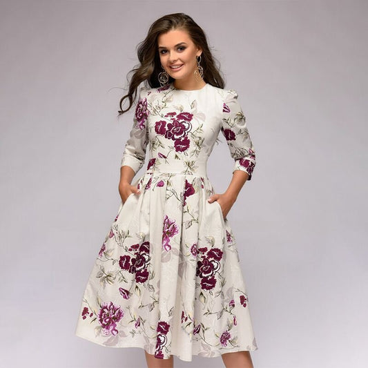 Glevato - Retrozo Elegant, Mid-Length Dress