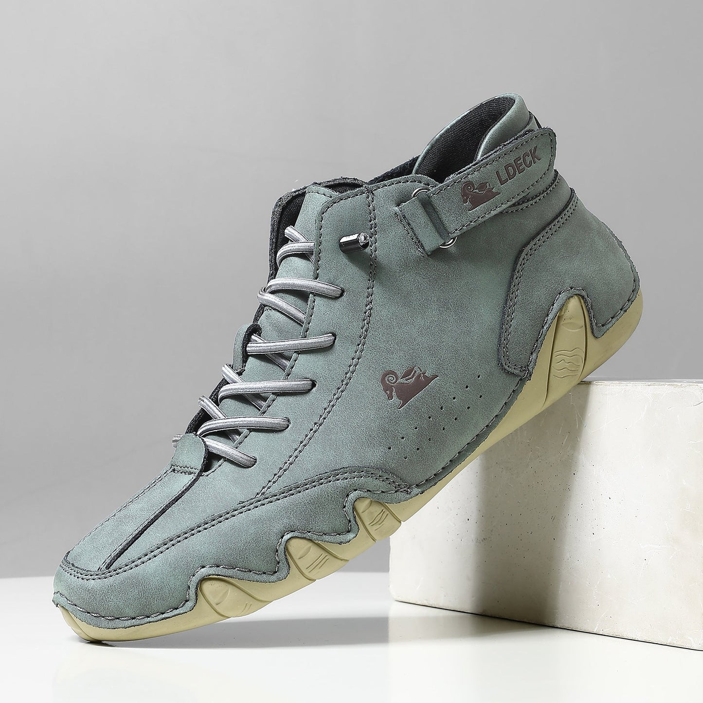 Glevato | Unisex High-Top Barefoot Sneakers