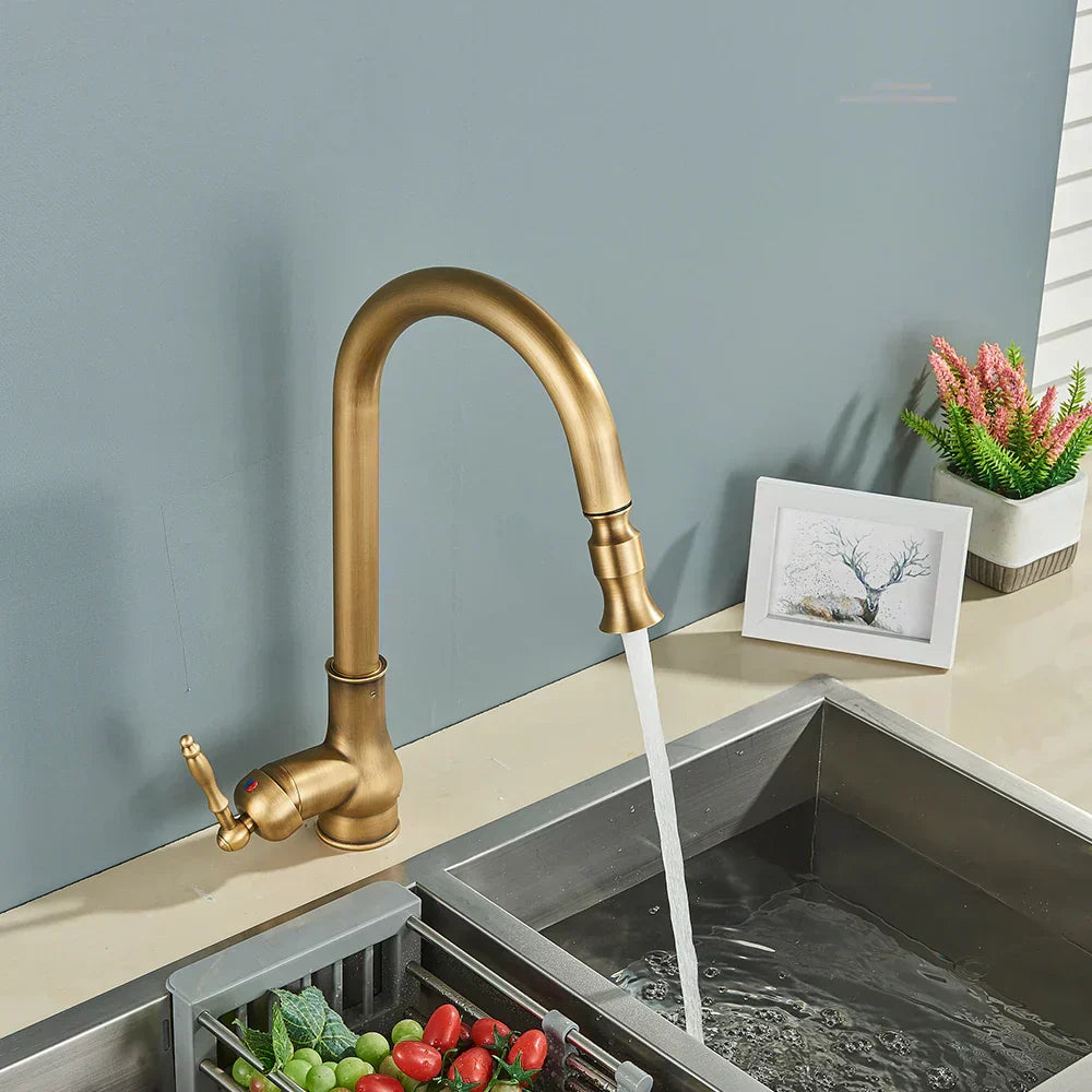 Glevato | VintageTap Antique Brass Kitchen Tap – Retro Style Mixer Faucet with Swivel Spout