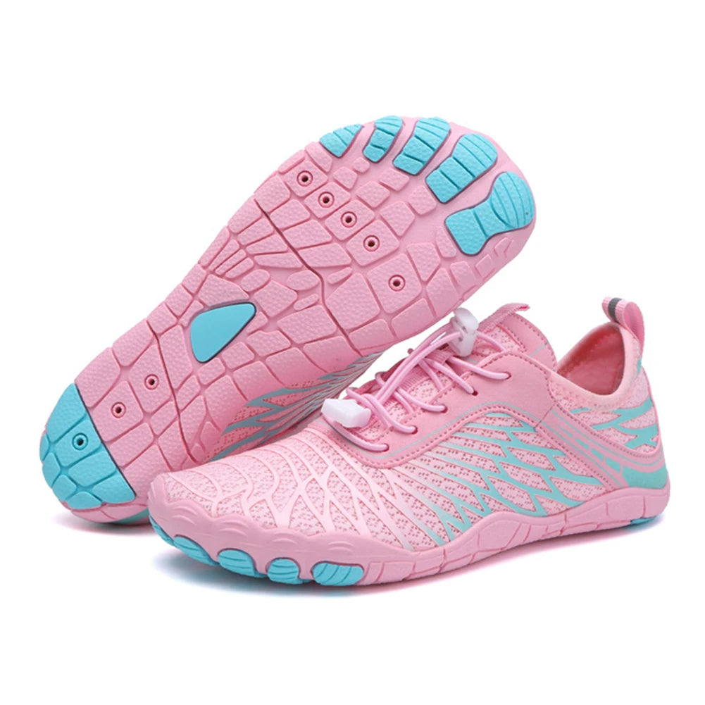 Glevato | Water Shoes with Grid Pattern Detail