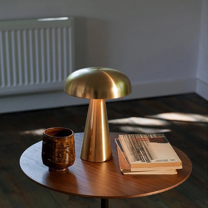 Glevato | Wireless Table Lamp | Rechargeable Mushroom Design