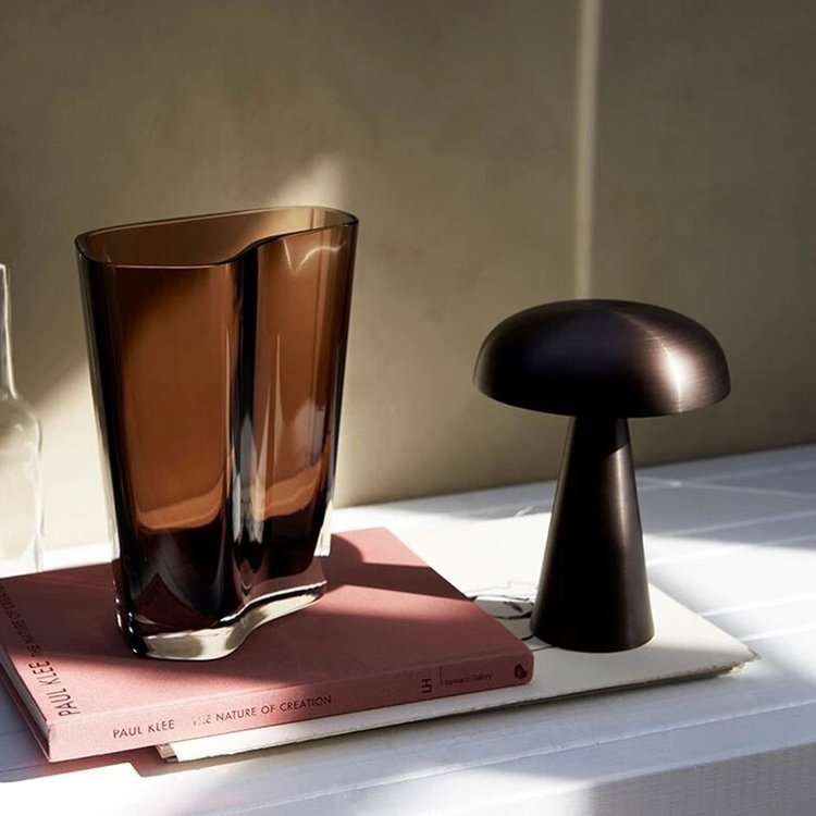Glevato | Wireless Table Lamp | Rechargeable Mushroom Design