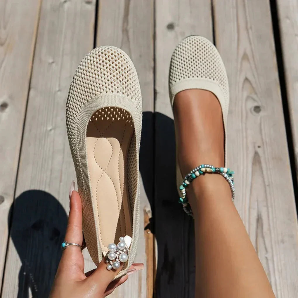 Glevato | Women's Knit Ballet Flats with Round Toe