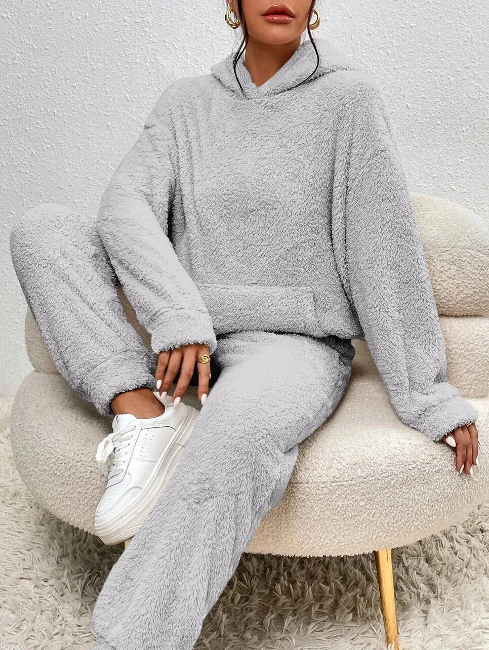 Glevato | Women's Teddy Fleece Hoodie & Jogger Set