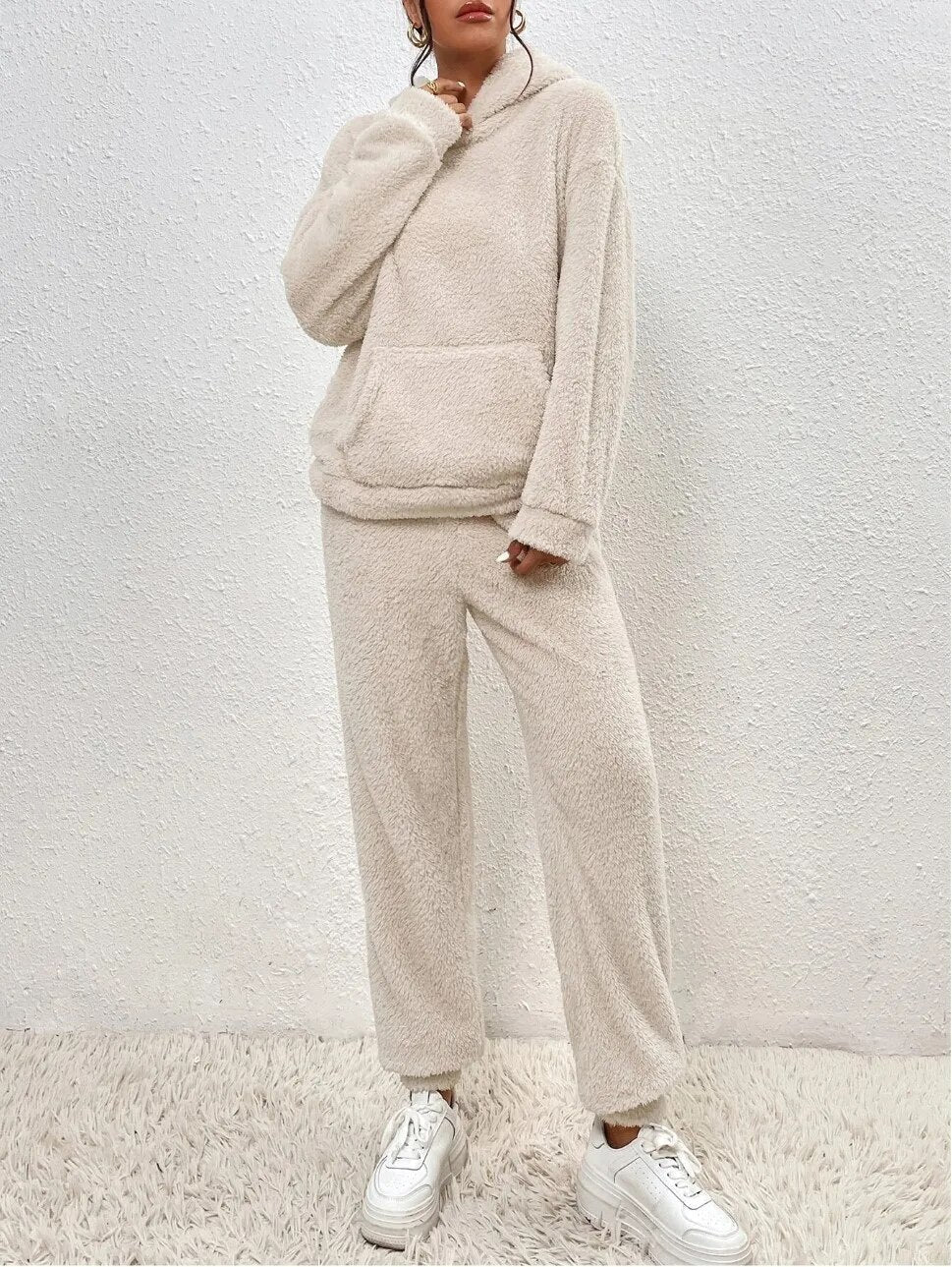 Glevato | Women's Teddy Fleece Hoodie & Jogger Set