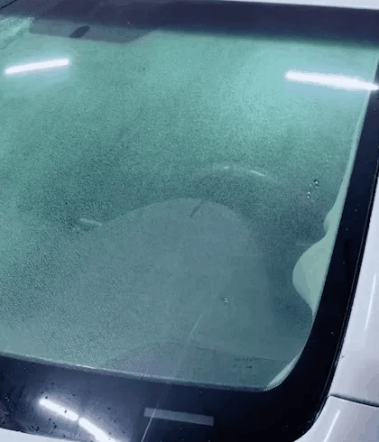 Handy Glass Cleaner - Perfect Visibility for Car Windows and Glass Surfaces