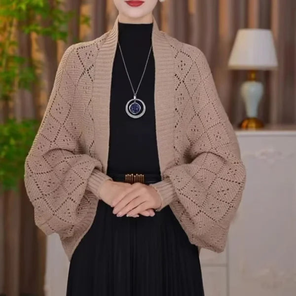Hannah – Cardigan with Scarf Collar
