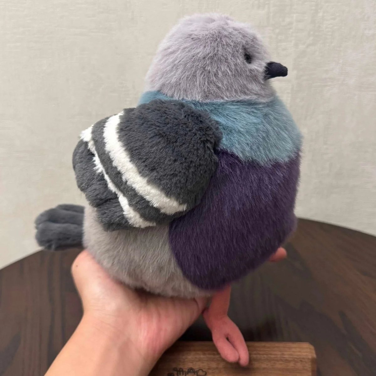 KISSPIGEON – Fluffy Pigeon Plush Toy for Cuddling and Comfort