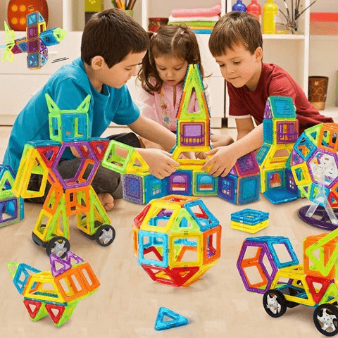 MAGNABUILDER SET - Creative magnetic toy for children aged 4 and up to promote creativity, motor skills, and spatial thinking through building