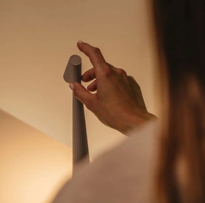 Nordic Minimalist Design Mood Lamp | Wireless | LED | Reading Lamp | Dinner Lamp