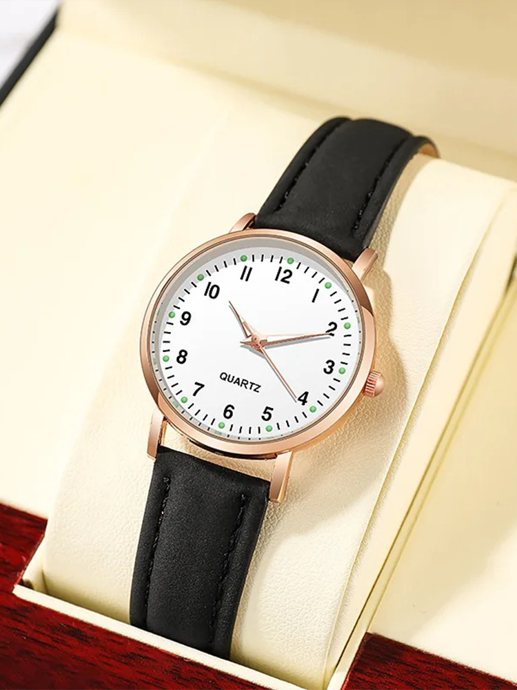 Valeria Leren Rose Gold Women's Watch