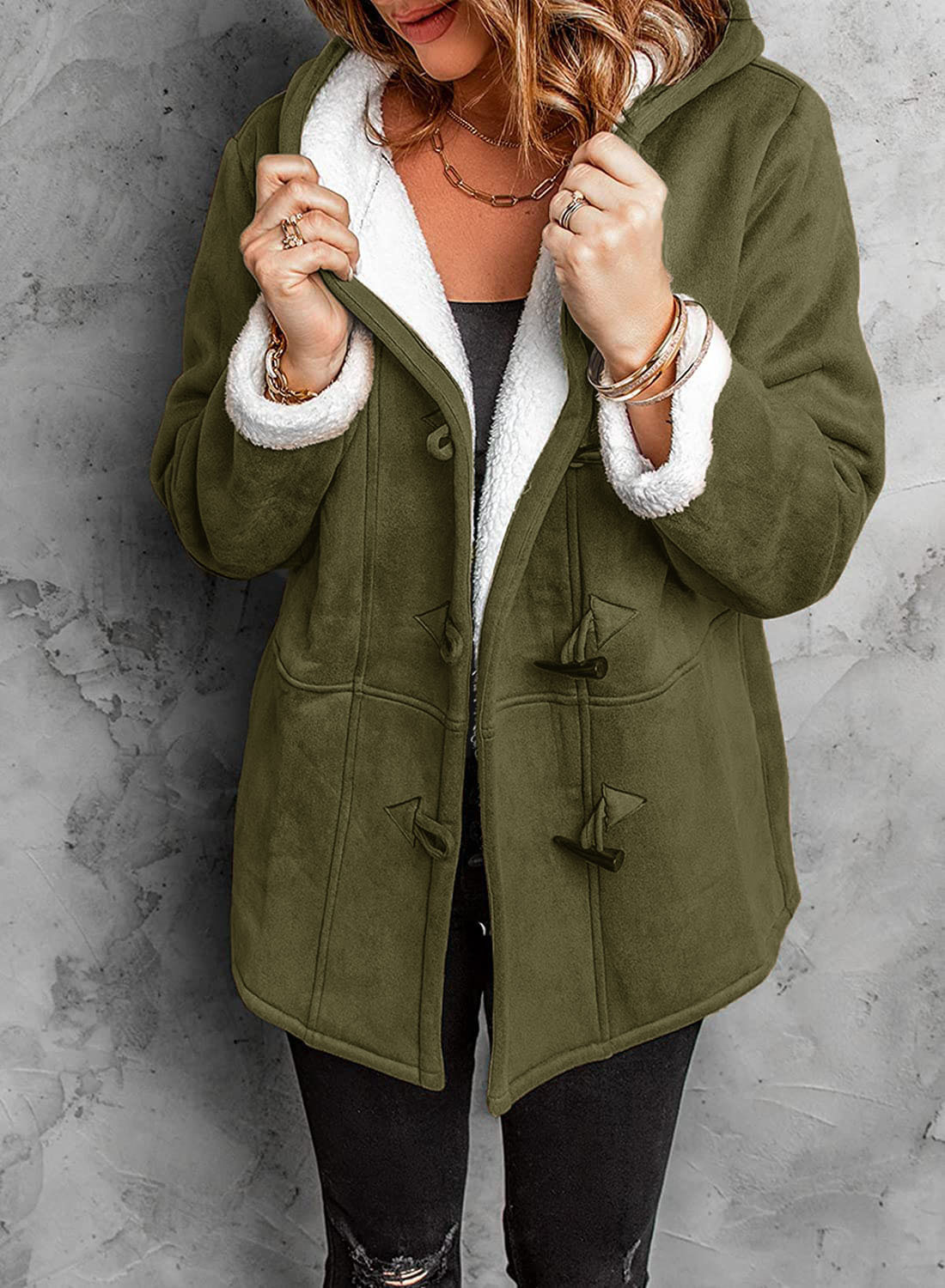 Women's Warm Winter Coat with Hood and Insulating Lining